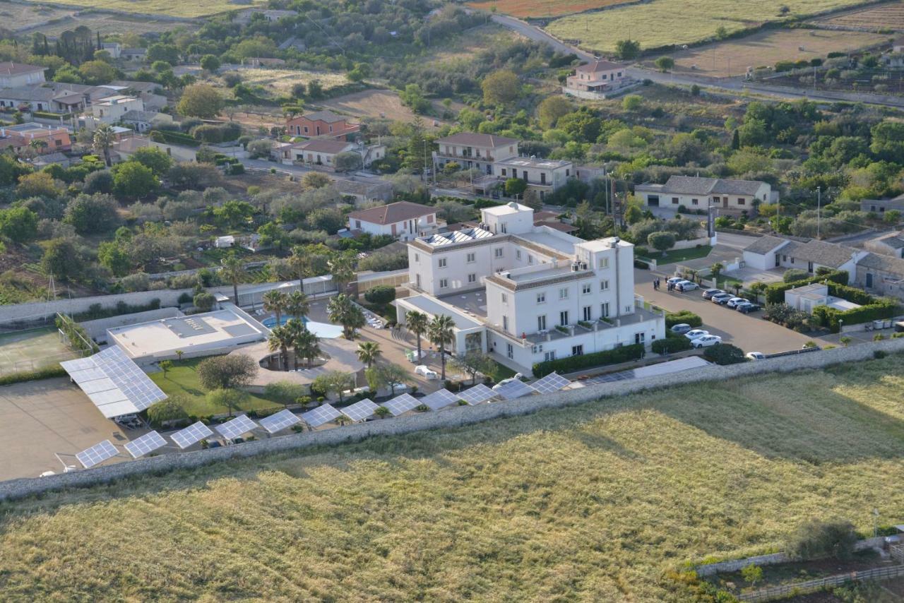 Pietre Nere Resort & Spa Modica Luaran gambar